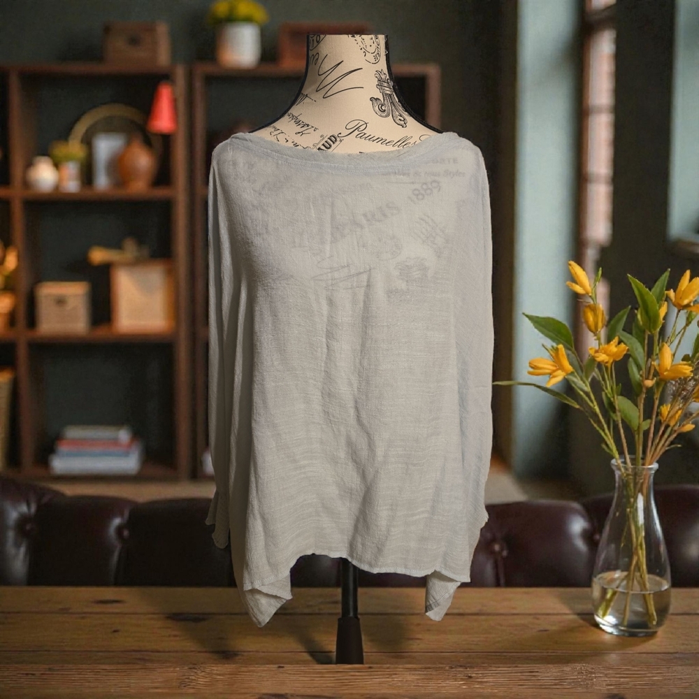 Fun 2 Fun Light Blue Women's Blouse‎